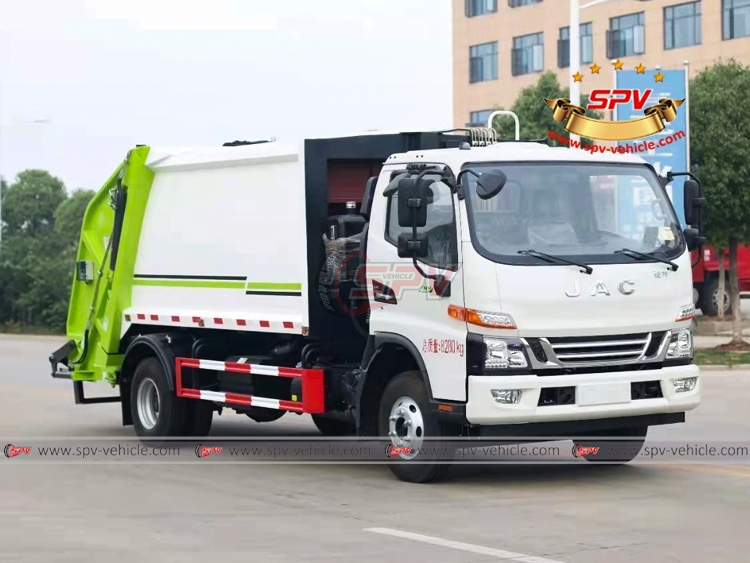 Garbage Compactor Truck JAC - Right Front Side
